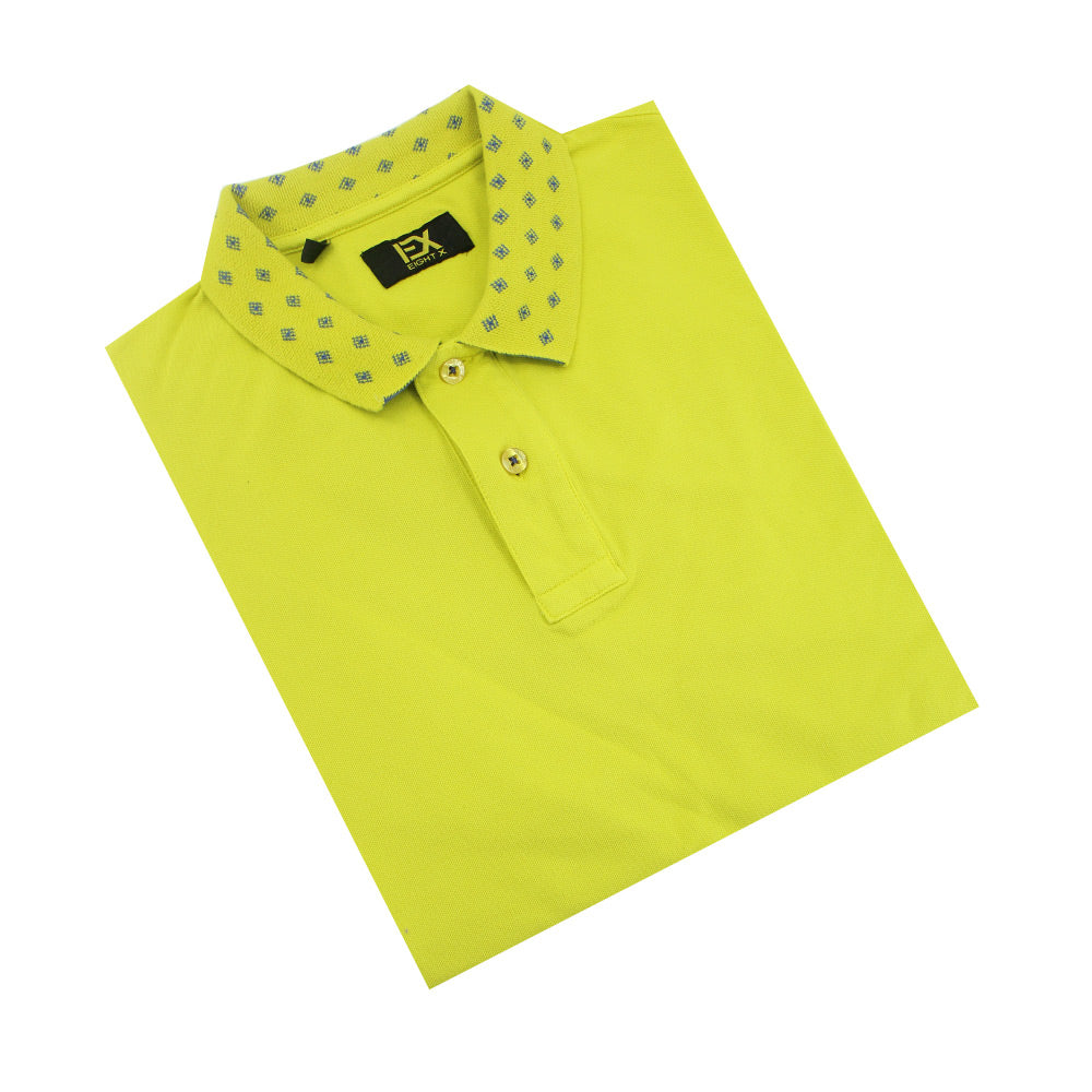 Yellow polo with diamond-grid jacquard collar.