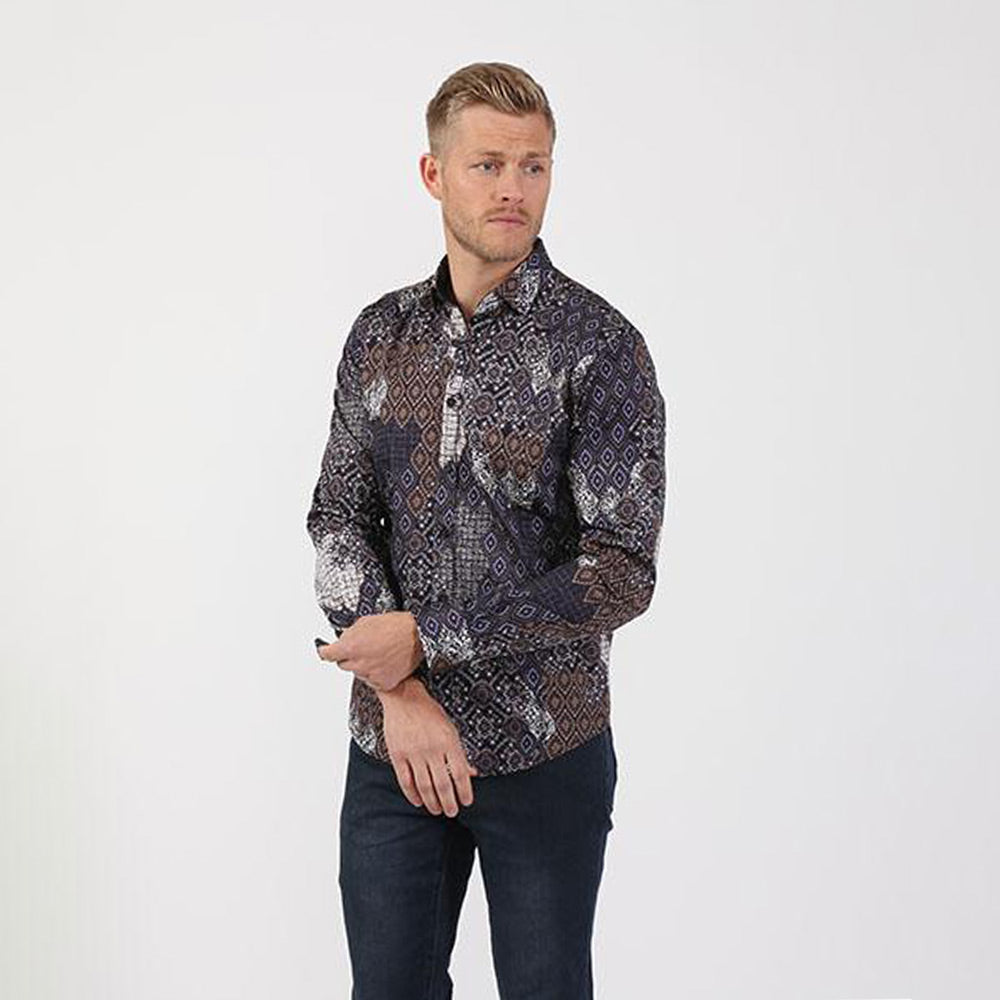 Men's slim fit collar button up dress shirt with print design