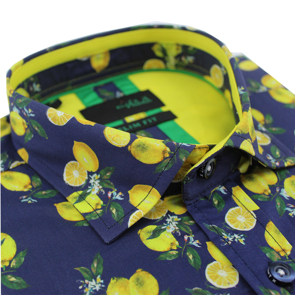 Close-up of printed collar and yellow trim.