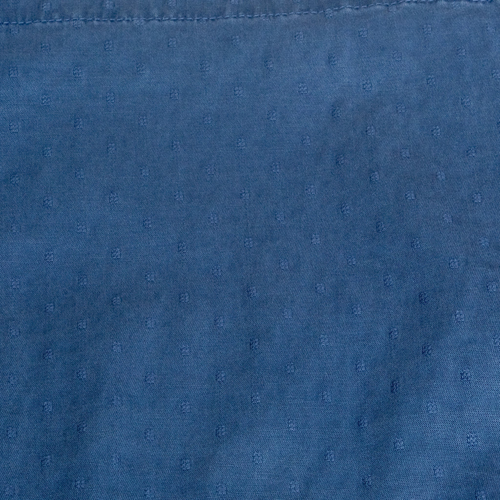 Another close-up view if the jacquard texturing